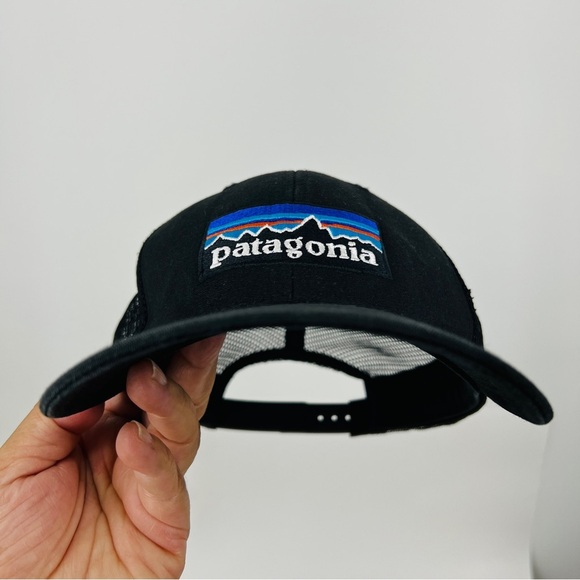 Patagonia Black Snapback Trucker Hat Organic Cotton Adjustable Cap Popular Nwot - Picture 5 of 14